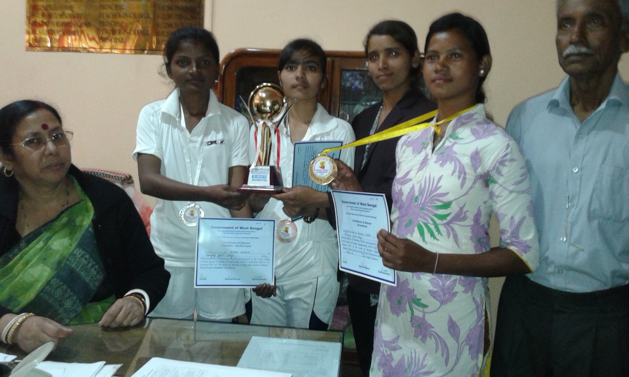 INTER COLLEGE GAMES PRIZE WINNER